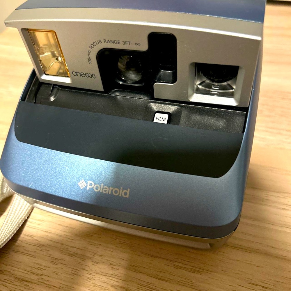 Polaroid One600 Classic